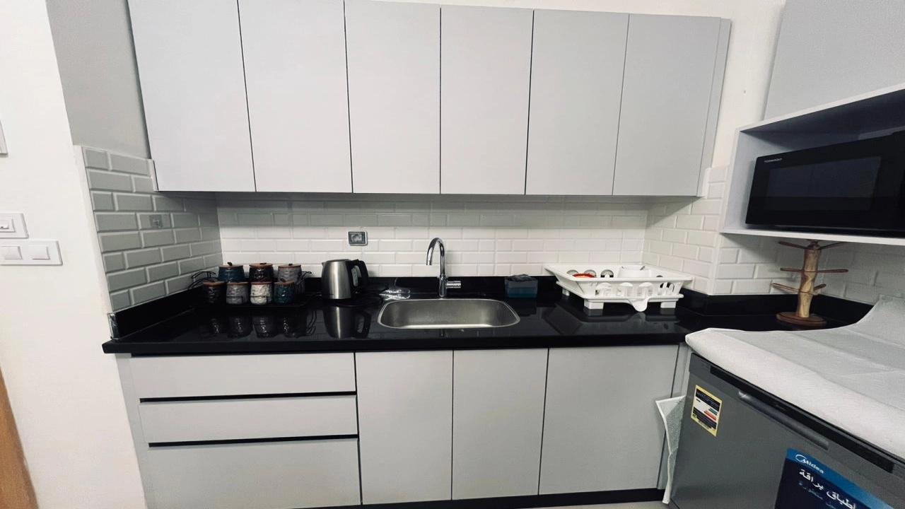 شاليه للايجار في مراسي ليا 2 غرفه