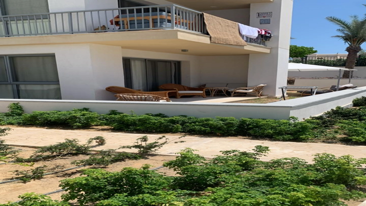 شاليه للايجار في مراسي فايا غرفه ارضي بجاردن