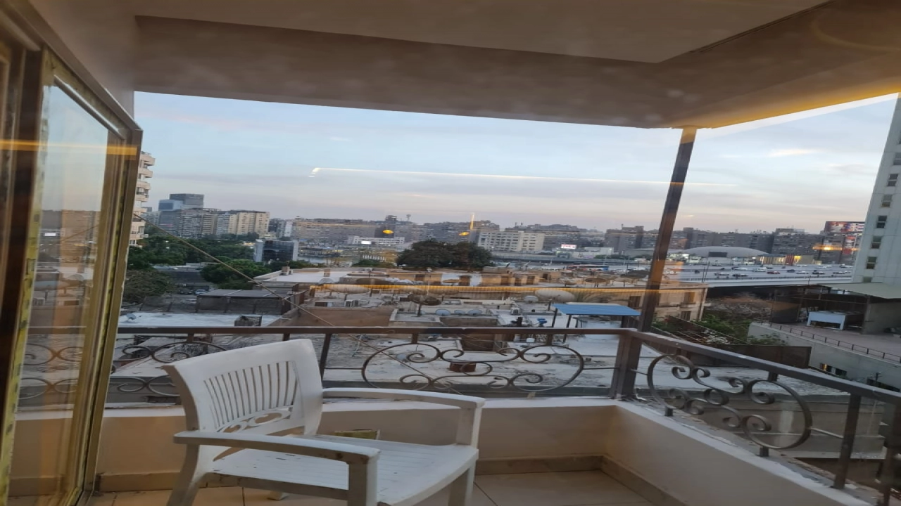 شقة للايجار 3 نوم  في الزمالك