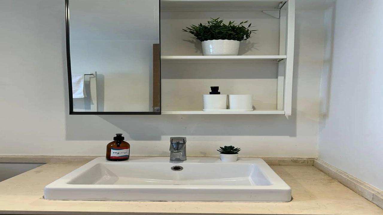 شاليه للايجار في مراسي مارينا غرفه نوم