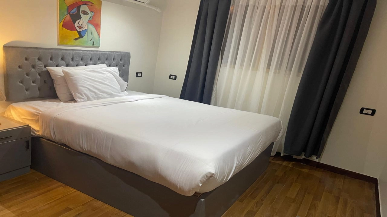 شقة للايجار 2 نوم في الزمالك