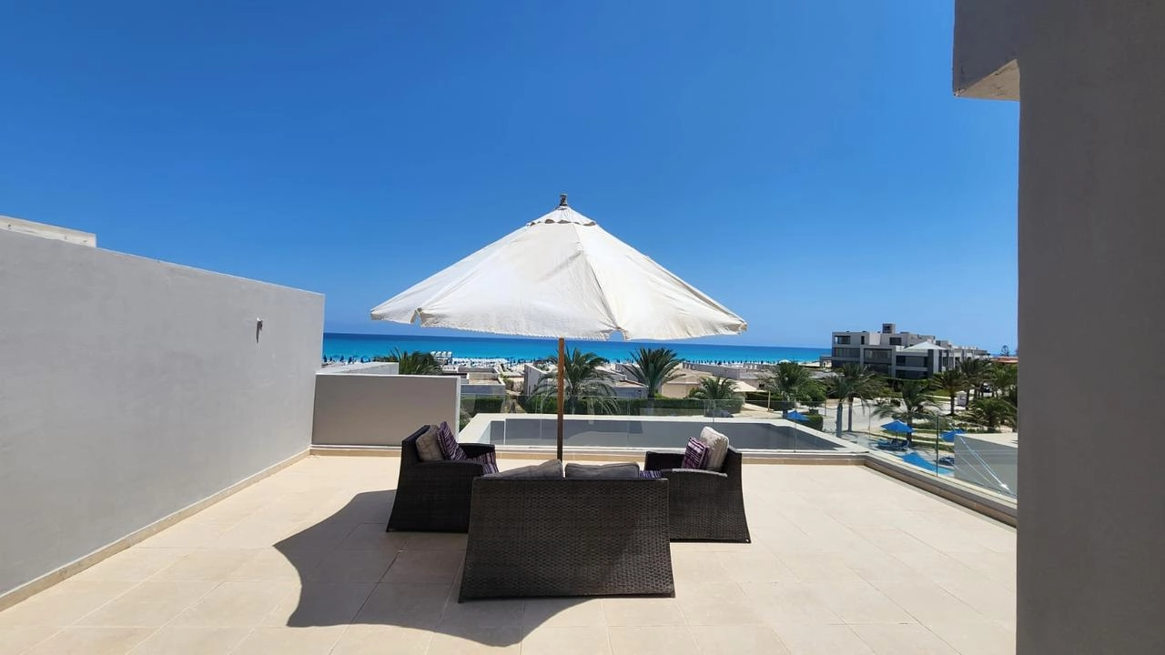 شالية دوبليكس للايجار غرف 4  بقرية لافيستا كاسكادا سيدى عبد الرحمن