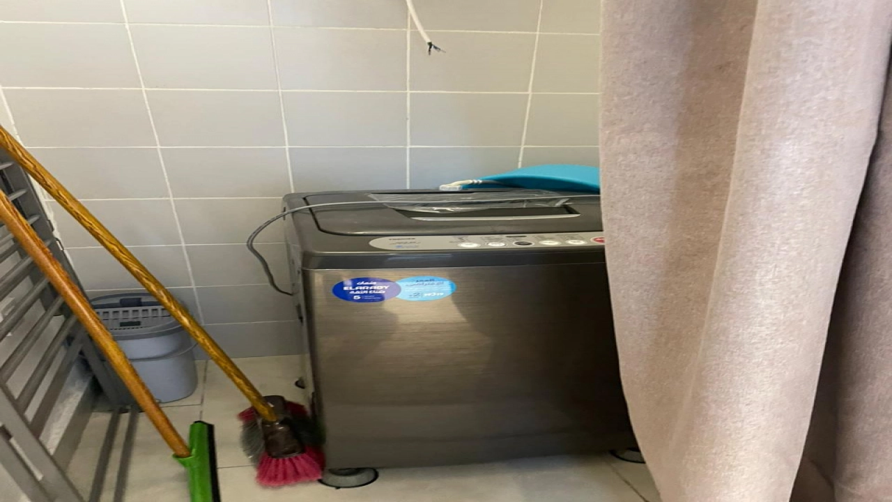 استديو للايجار في مراسي جريك