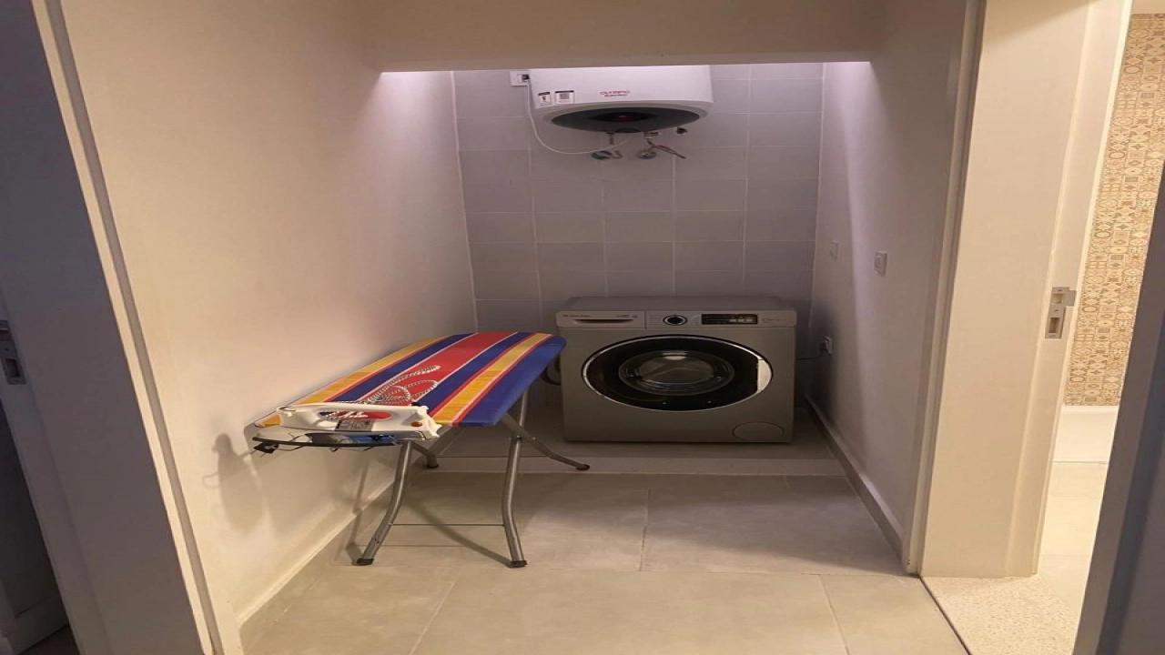 شاليه للإيجار في مراسي الساحل الشمالي غرفة نوم