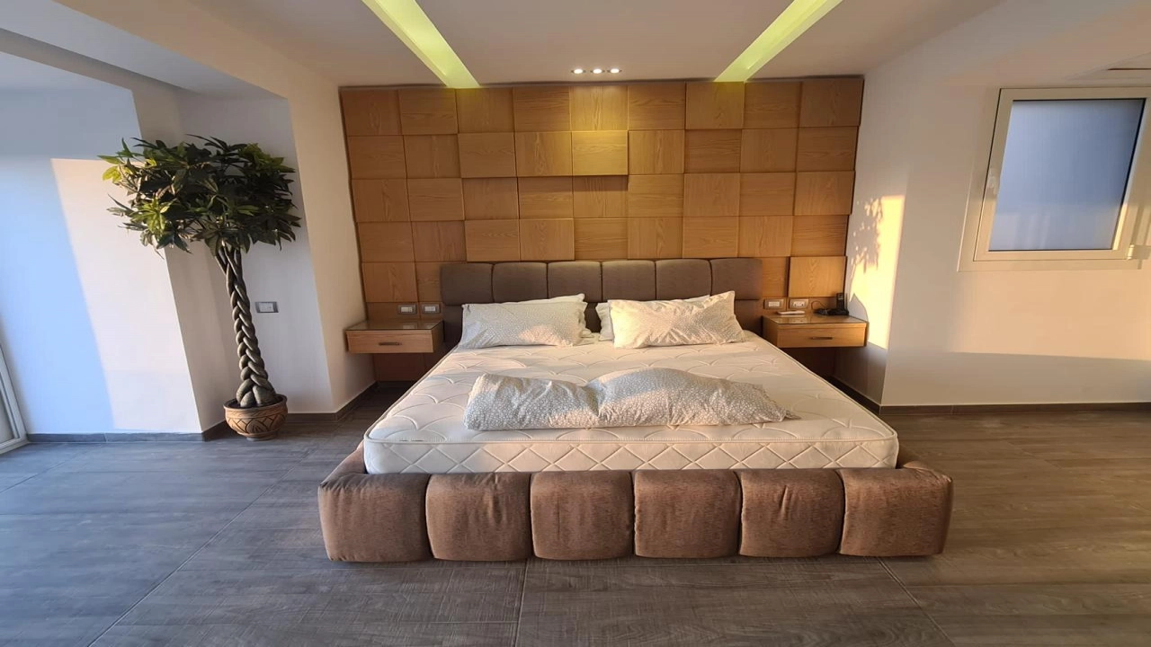 فيلا للايجار صف اول لاجون 5 غرف في هاسيندا باي