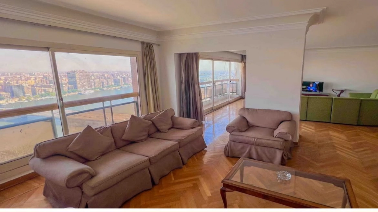 شقة بانوراما النيل للبيع - بالجيزة