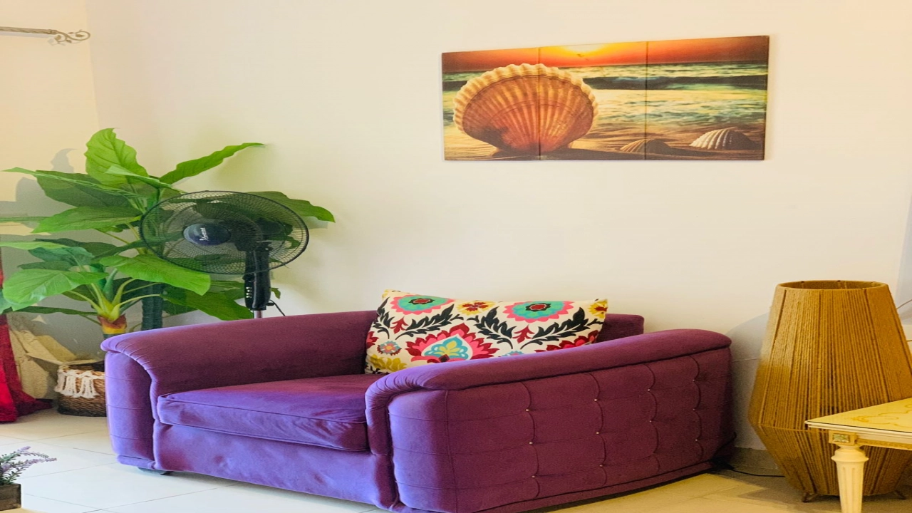 شاليه للإيجار في قرية امواج الساحل الشمالي 2 غرفة نوم