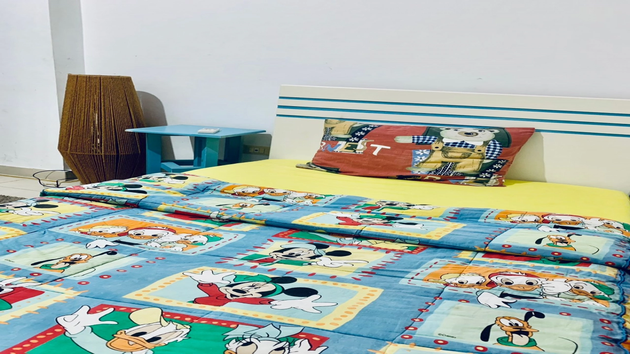 شاليه للإيجار في قرية امواج الساحل الشمالي 2 غرفة نوم