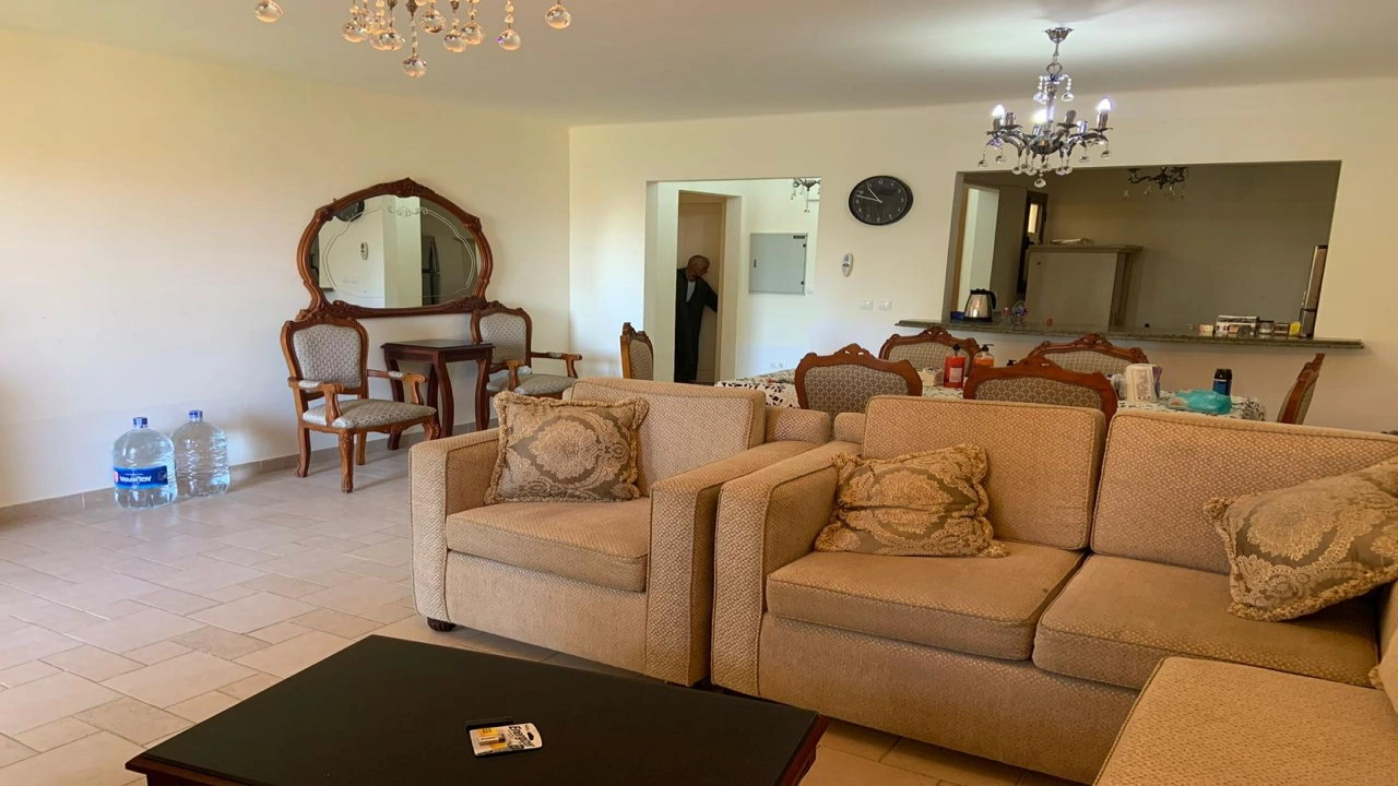 شاليه للايجار في مراسي كتانيا 4 غرف