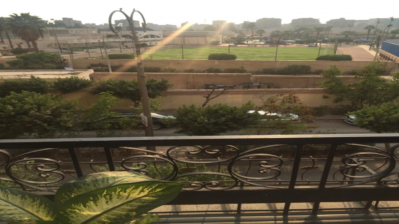 شقه للايجار في مصر الجديده غرفتين