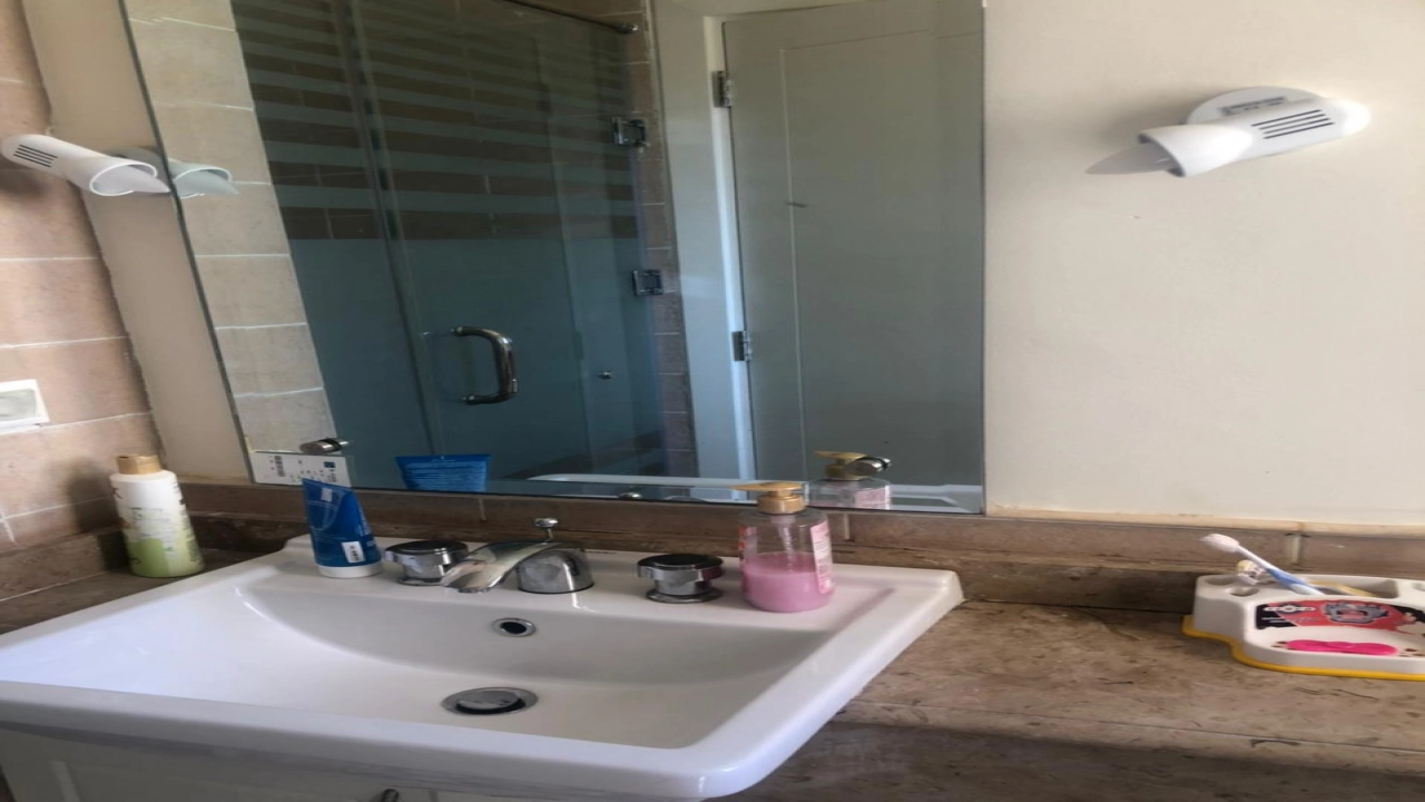 شاليه للايجار في مراسي كتانيا 3 غرف