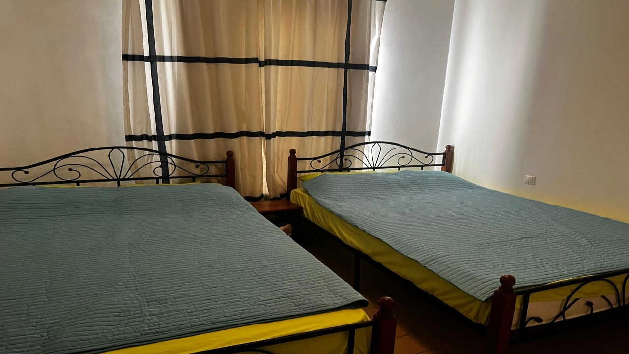 شاليه للايجار او للبيع في مراسي كتانيا 4غرف