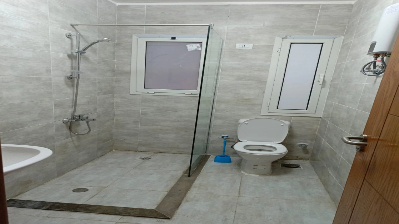 شاليه للإيجار في قرية ماونتن فيو الساجل الشمالي 3 غرف