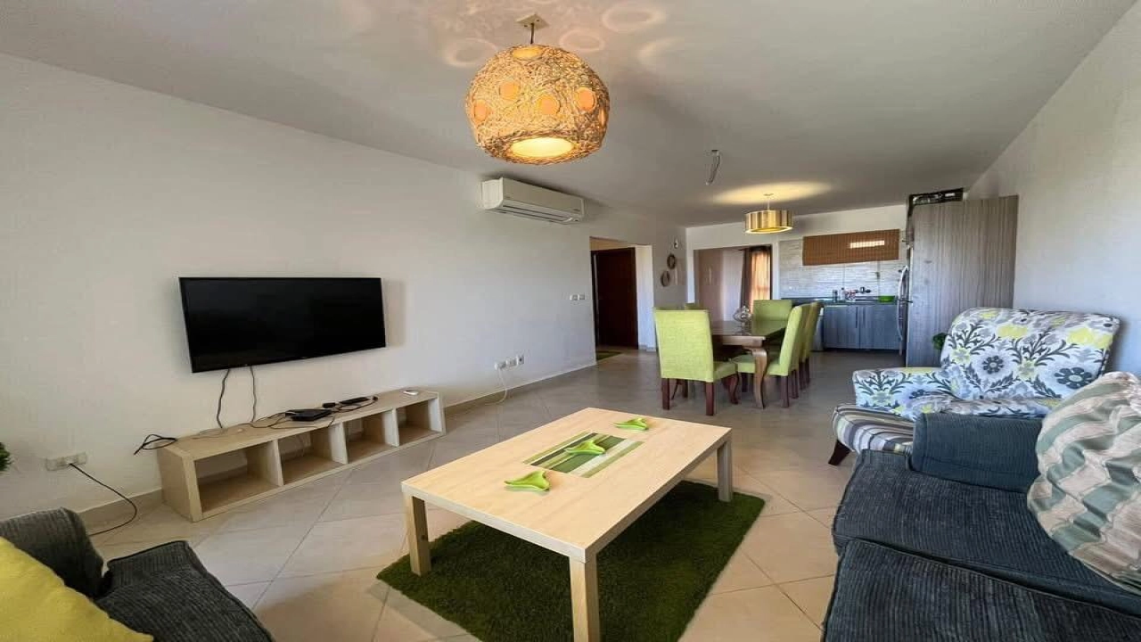 شاليه للإيجار في قرية امواج الساحل الشمالي 2 غرفة نوم