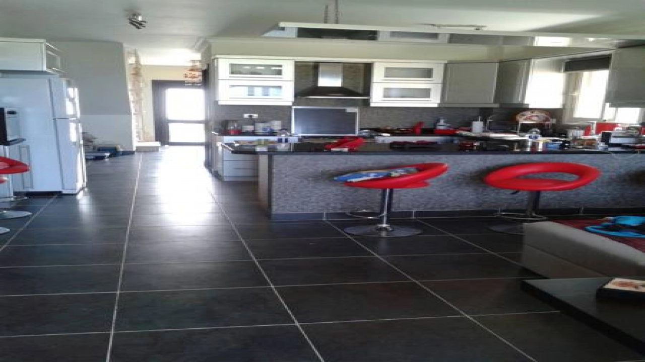 شاليه للايجار ارضي بجاردن في قريه تلال العلمين الساحل الشمالي 3 غرف