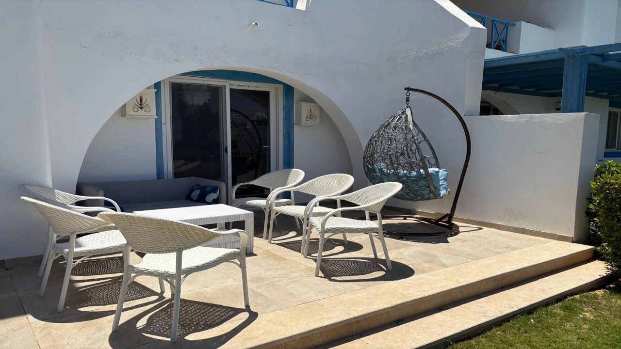 شاليه للايجار ارضي بجاردن 3 غرف بماونتن فيو الساحل الشمالي