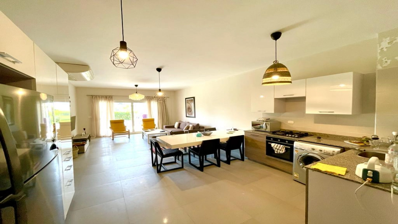 شاليه مميز للبيع في امواج الساحل الشمالي 3 غرف