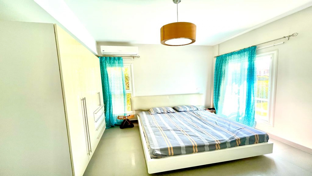 شاليه مميز للبيع في امواج الساحل الشمالي 3 غرف