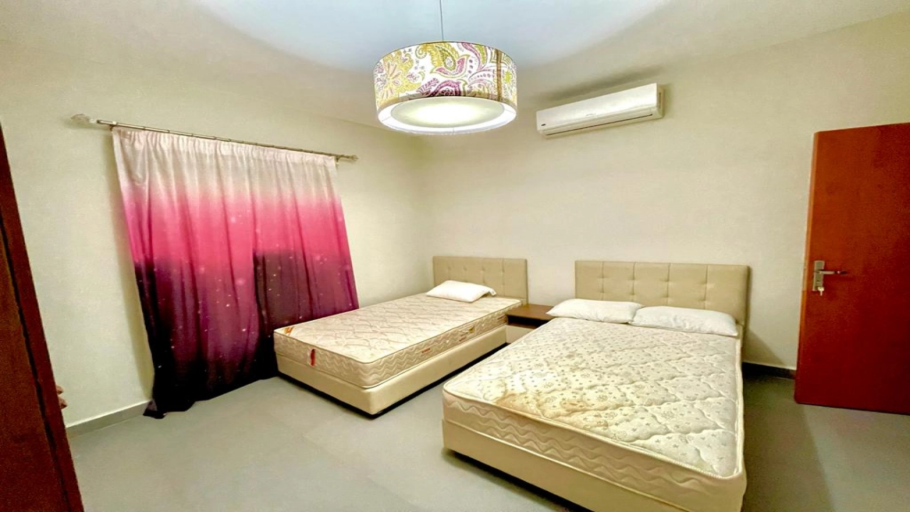 شاليه مميز للبيع في امواج الساحل الشمالي 3 غرف