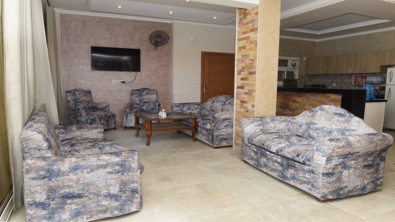 فيلا للايجارفى مارينا 2(الساحل الشمالى)