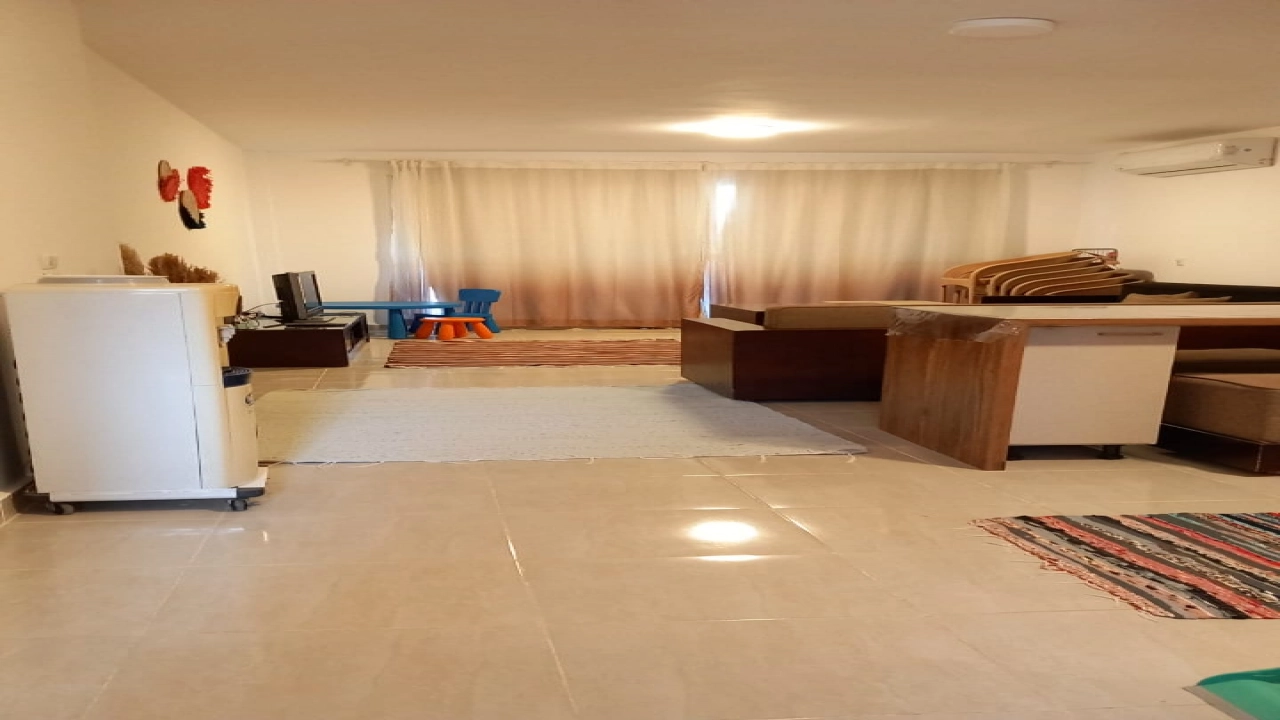 شاليه للايجار ارضي بجنينه في قرية بلومار السخنه