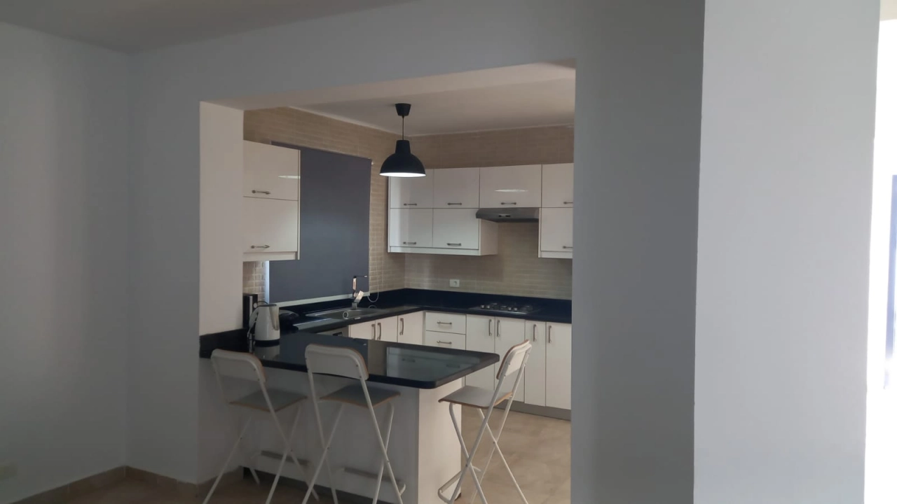 فيلا للايجار فى ماوتن فيو 4 غرف