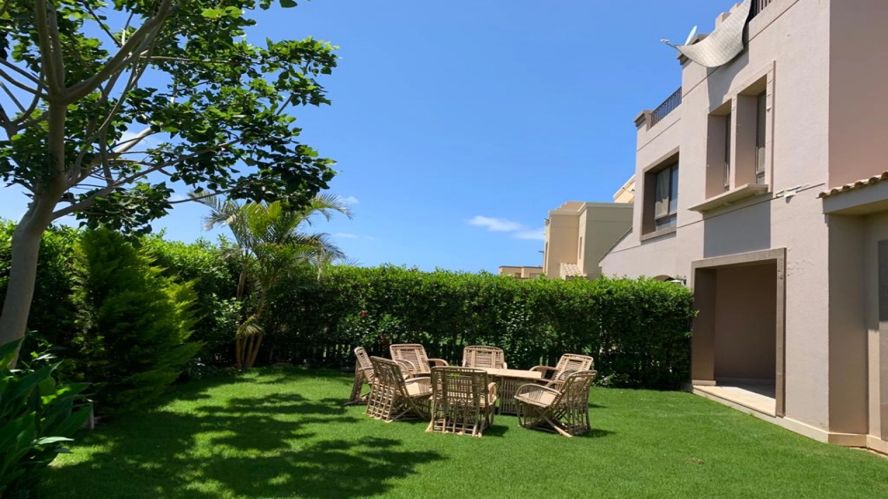 فيلا للايجار في مراسي فيرونا 3 غرف