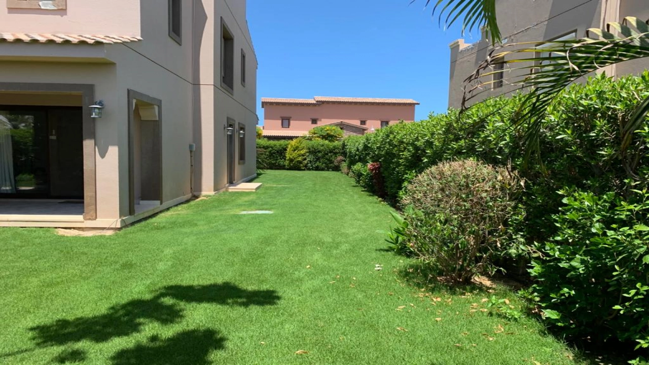 فيلا للايجار في مراسي فيرونا 3 غرف