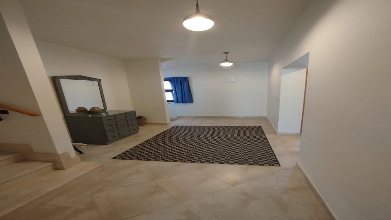 فيلا للايجار في مراسي فيرونا 3 غرف