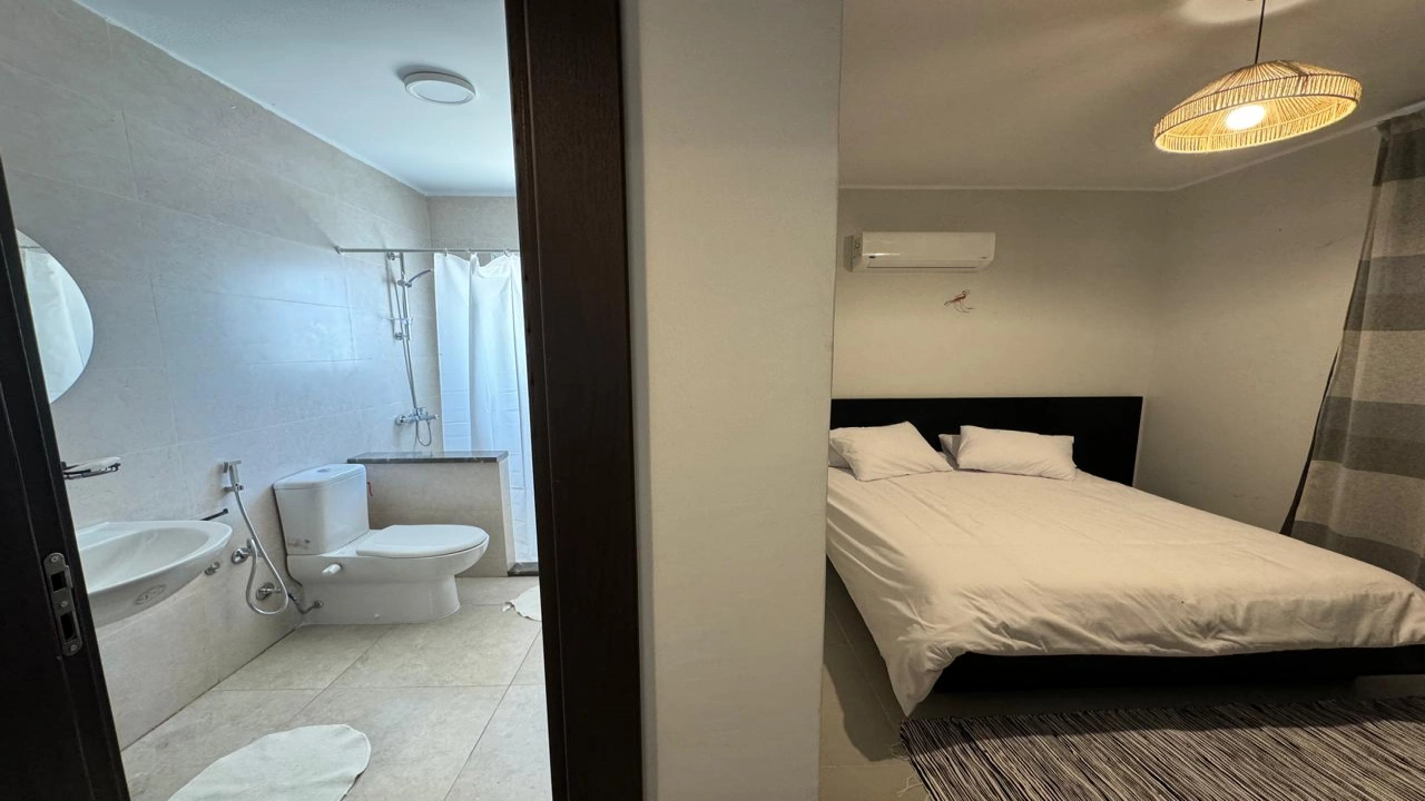 شاليه مميز ارضي بجنينه بماونتن فيو الساحل الشمالي 3 غرف