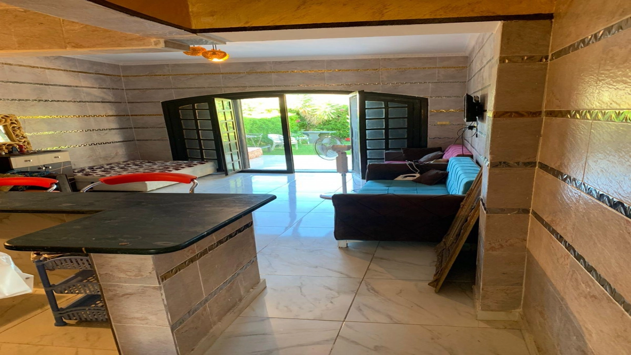 شاليه ارضي بجنينه في مارينا الساحل الشمالي