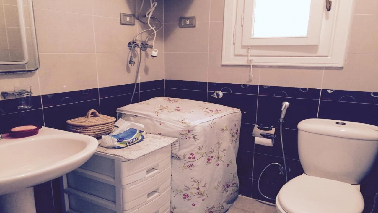 شاليه للايجار في مارينا 5 الساحل الشمالي 3 غرف