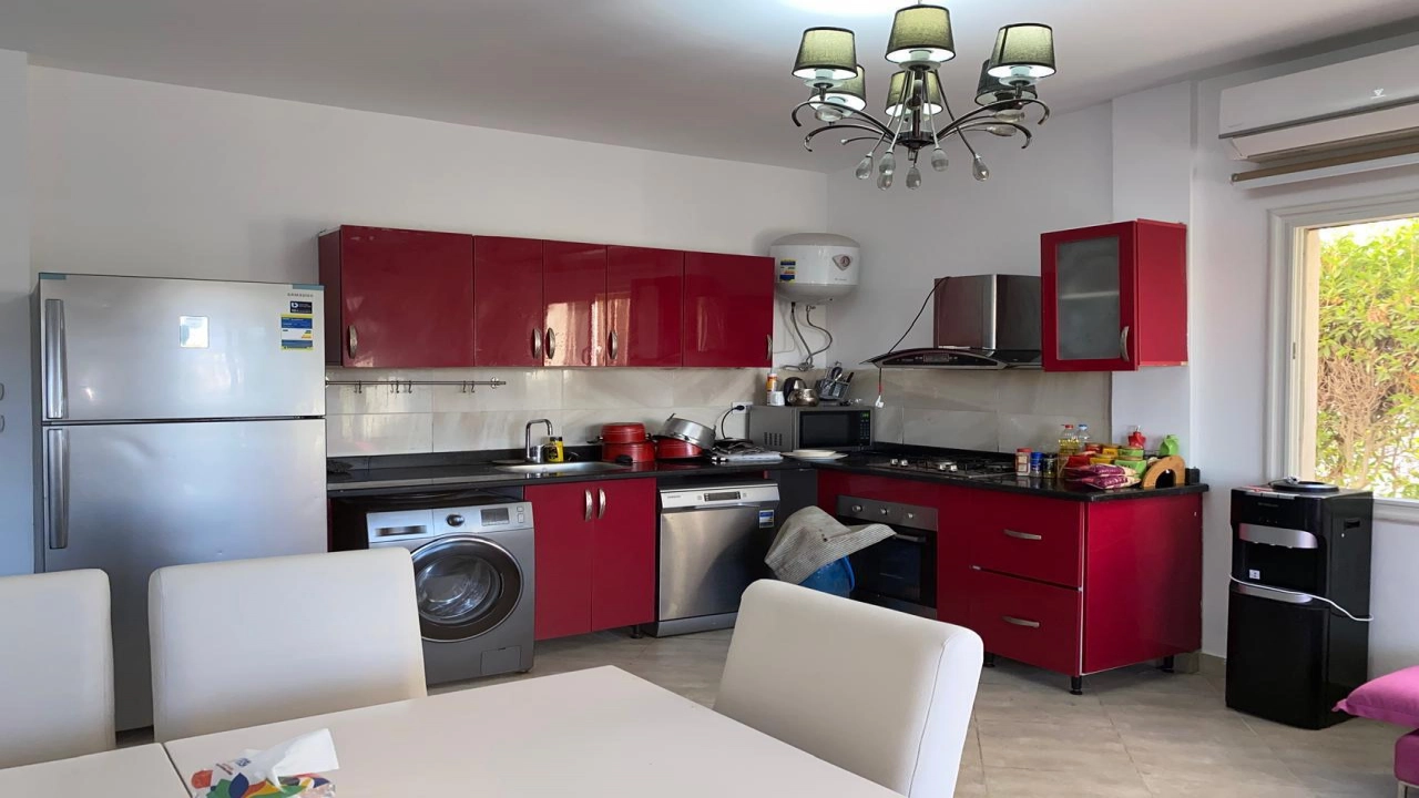 توين هاوس للايجار في امواج 5غرف