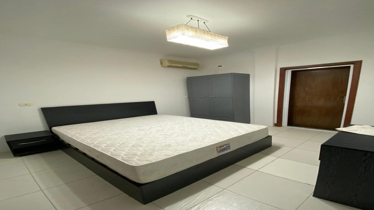 توين هاوس للايجار في امواج 5غرف