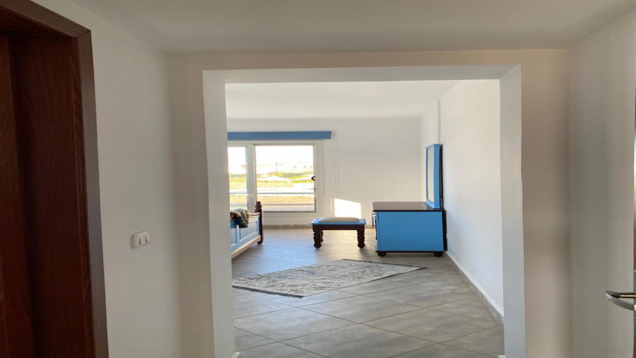 توين هاوس للايجار في امواج 5غرف