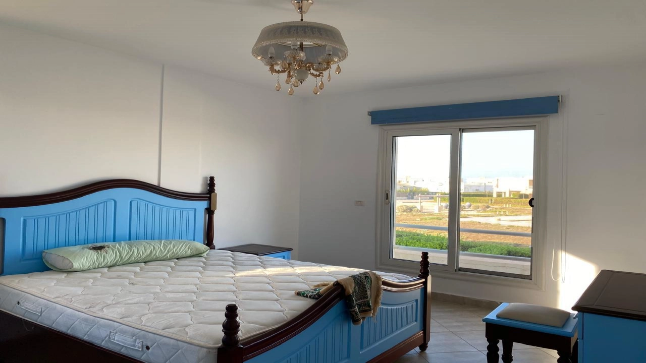 توين هاوس للايجار في امواج 5غرف