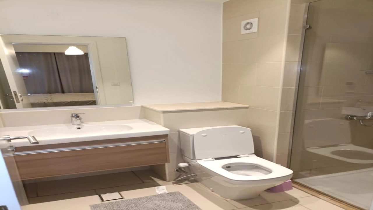 شالية للايجار في مراسي ليا غرفتين