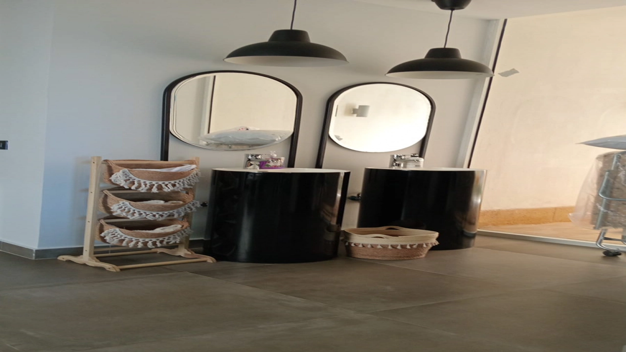 شاليه للايجار بالدور الارضي في سيشيل 4غرف