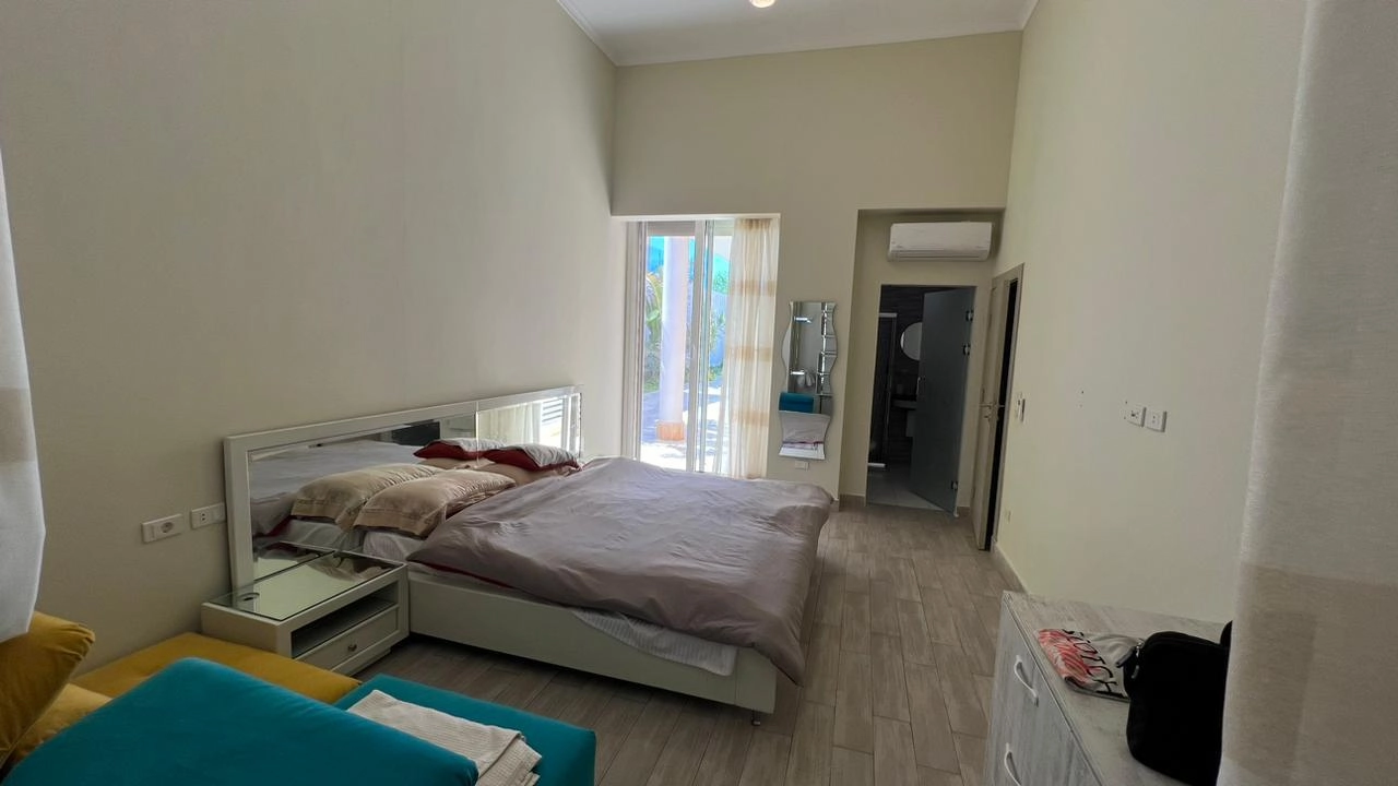 فيلا للايجار في سيشل 5غرف