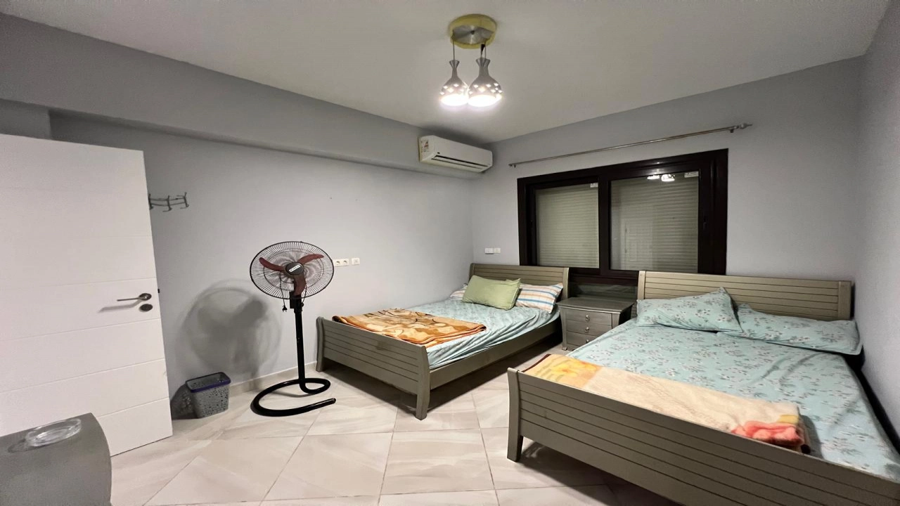 شاليه للايجار في مراسي بلانكا 2 غرفه