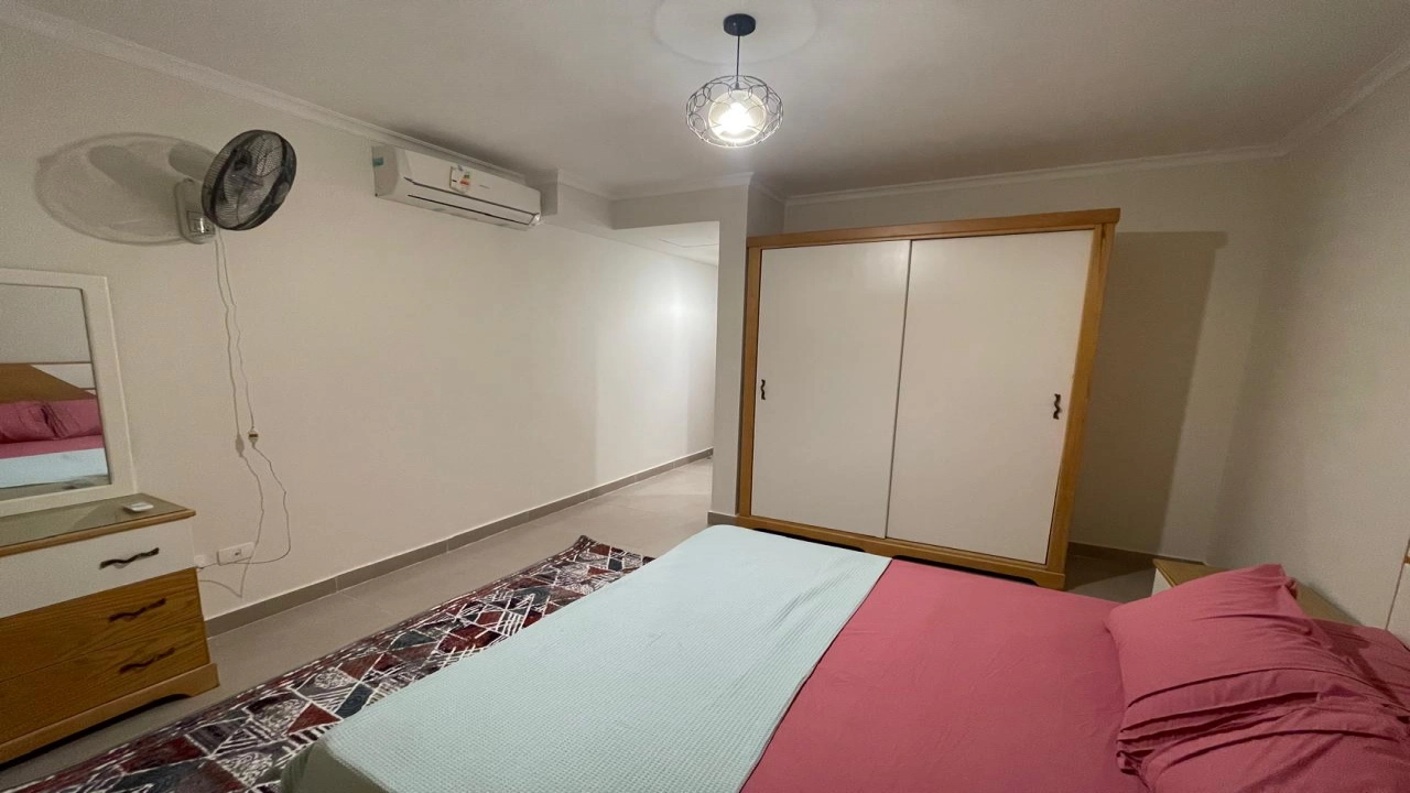 شاليه للايجار في جايا سيدي عبد الرحمن (الساحل الشمالي )