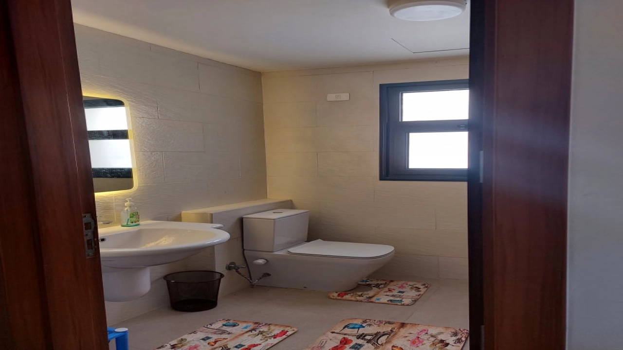 شاليه للايجار في جايا سيدي عبد الرحمن (الساحل الشمالي )