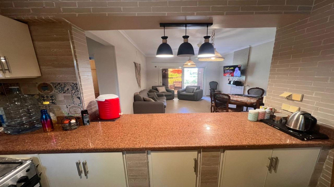 استوديو ارضي بجاردن في قرية الشروق