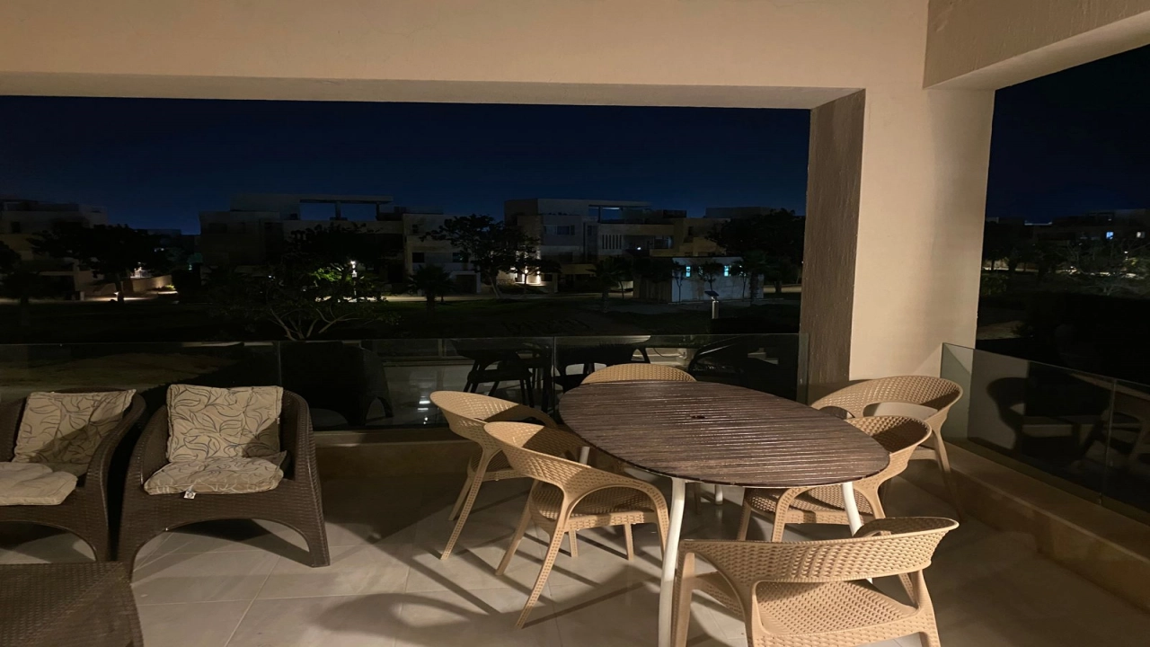 سنيور شاليه للايجار في هاسيندا باي 4 غرف