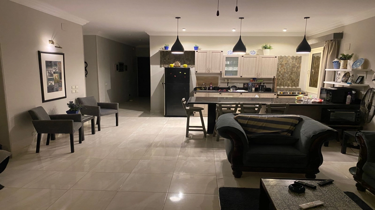 سنيور شاليه للايجار في هاسيندا باي 4 غرف