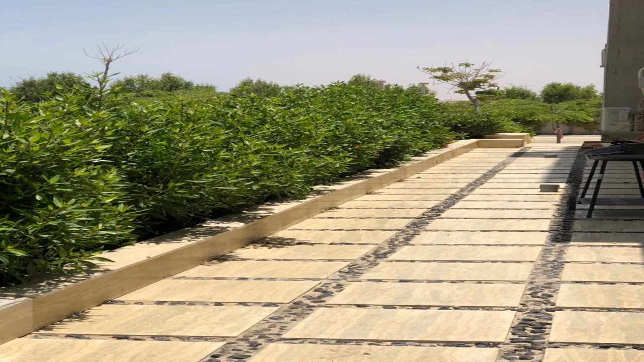 جونيور شاليه للبيع للايجار في هاسيندا باي ارضى 2 غرفه