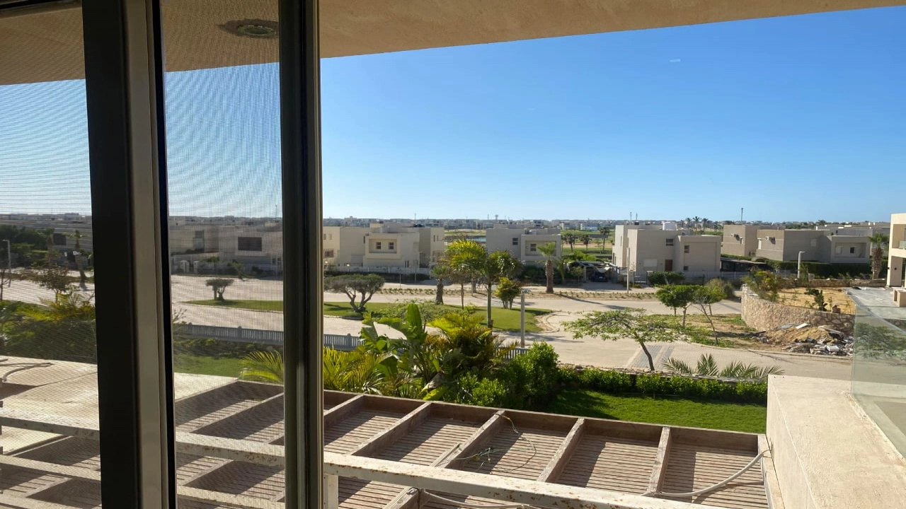 سنيور شاليه للايجار في هاسيندا باي 4غرف