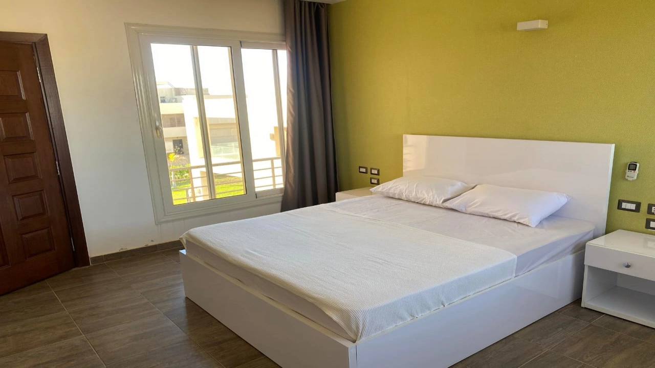 سنيور شاليه للايجار في هاسيندا باي 4غرف