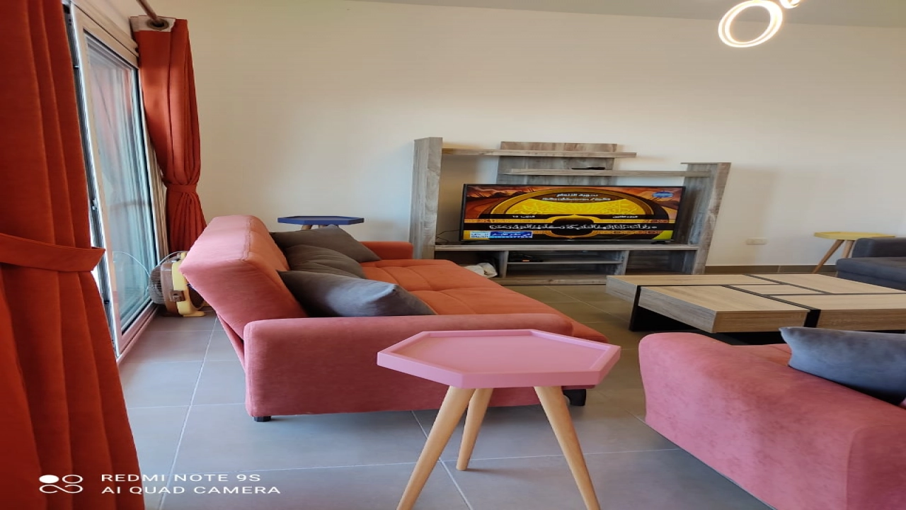 دوبلكس للايجار في قرية امواج ارضي 3 غرف