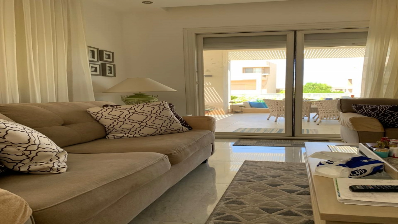 شاليه للايجار ارضي بجاردن 3 غرف في هاسيندا باي